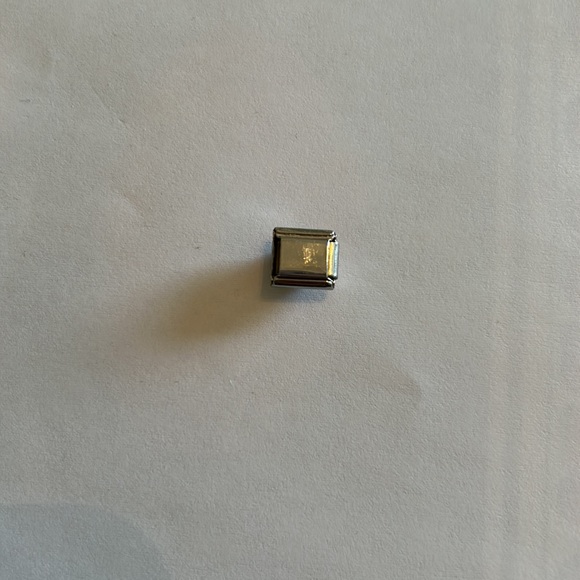 ZOPPINI (nomination) 2/$25 white flower bracelet link - Picture 4 of 6